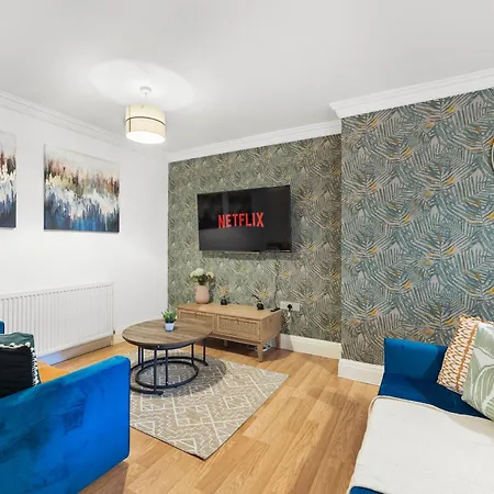 30 Percent Off Stylish Abode 해러게이트